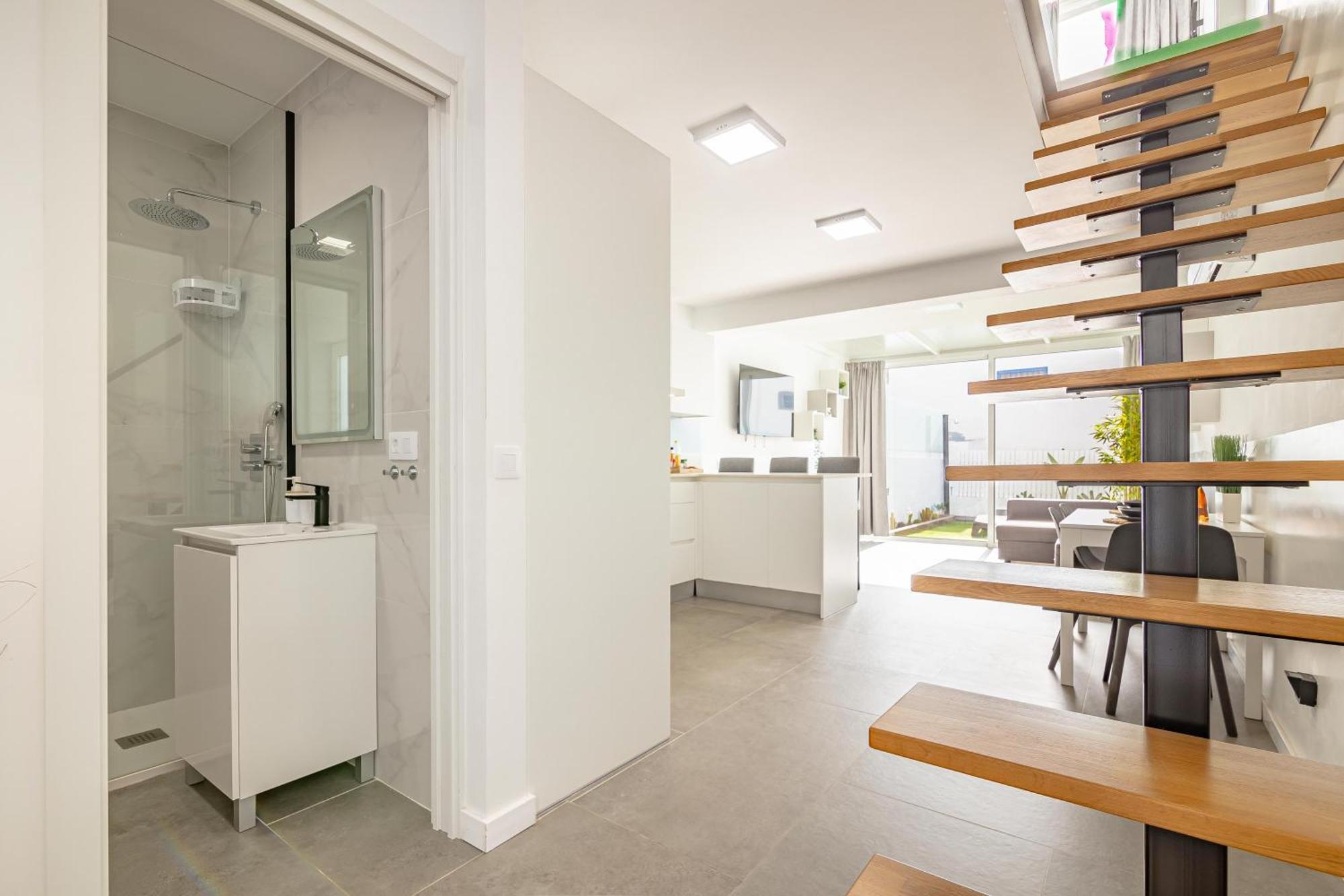 Alessandra, Your Private Garden! Appartement